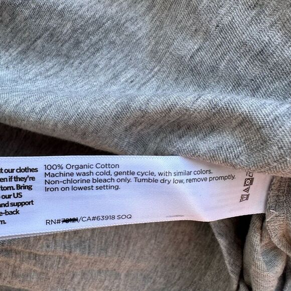 EILEEN FISHER Slubby Organic-Cotton Long-Sleeve Tee gray small NEW - Picture 8 of 10